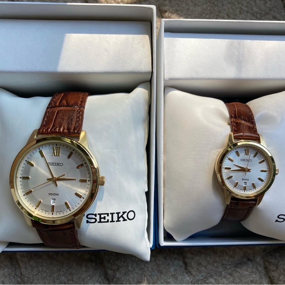 NWT Seiko His and Hers watches leather bands